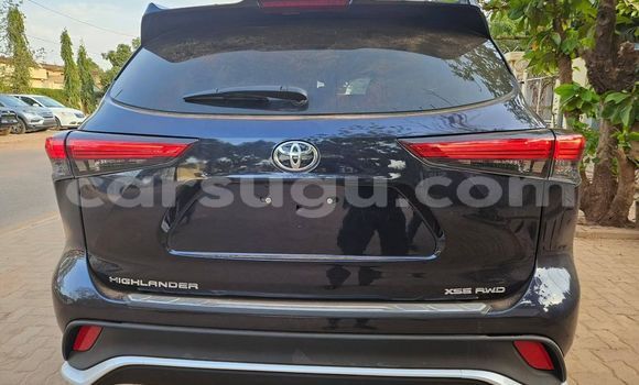 Acheter Occasion Voiture Toyota Highlander Noir à Ouagadougou, Burkina-Faso Acheter Occasion Voiture Toyota Highlander Noir à Ouagadougou, Burkina-Faso