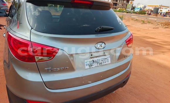 Acheter Occasion Voiture Hyundai Tucson Gris à Ouagadougou, Burkina-Faso Acheter Occasion Voiture Hyundai Tucson Gris à Ouagadougou, Burkina-Faso