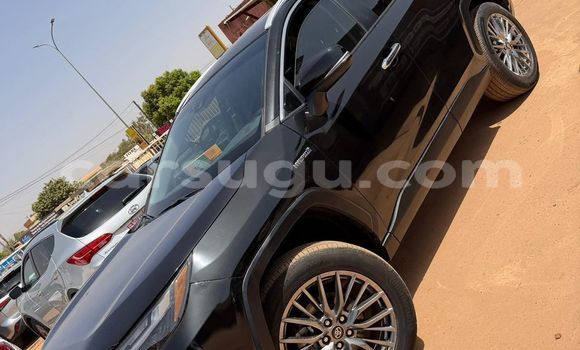 Acheter Occasion Voiture Toyota RAV4 Noir à Ouagadougou, Burkina-Faso Acheter Occasion Voiture Toyota RAV4 Noir à Ouagadougou, Burkina-Faso