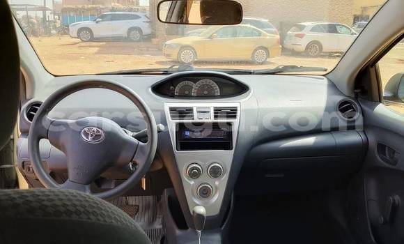 Acheter Occasion Voiture Toyota Yaris Vert à Ouagadougou, Burkina-Faso Acheter Occasion Voiture Toyota Yaris Vert à Ouagadougou, Burkina-Faso
