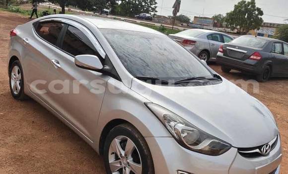Acheter Occasion Voiture Hyundai Avante Gris à Ouagadougou, Burkina-Faso