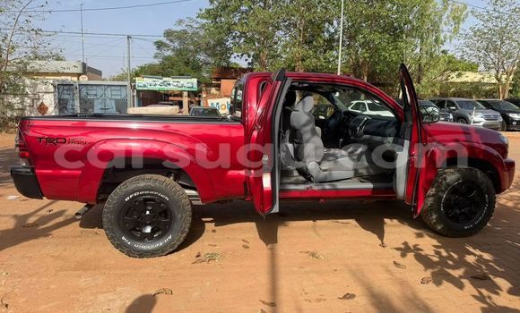 Acheter Occasion Voiture Toyota Tacoma Rouge à Ouagadougou, Burkina-Faso Acheter Occasion Voiture Toyota Tacoma Rouge à Ouagadougou, Burkina-Faso