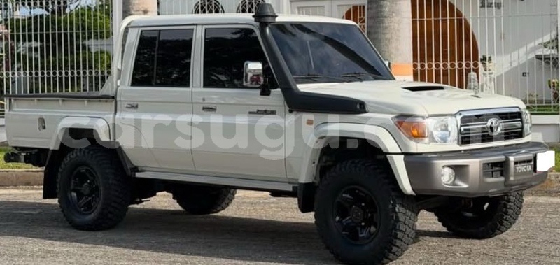 Big with watermark toyota land cruiser burkina faso ouagadougou 11911