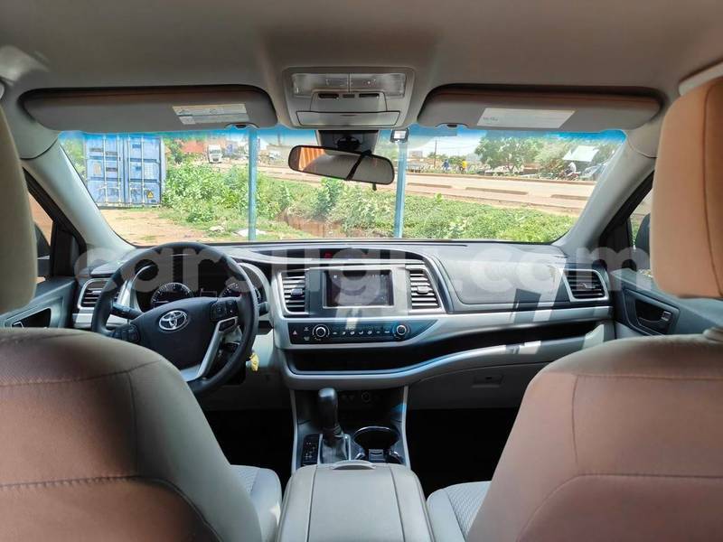 Big with watermark toyota highlander burkina faso ouagadougou 11922