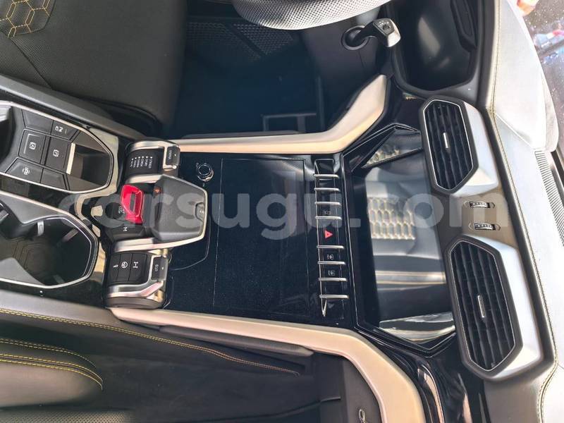 Big with watermark lamborghini urus sissili leo 11926