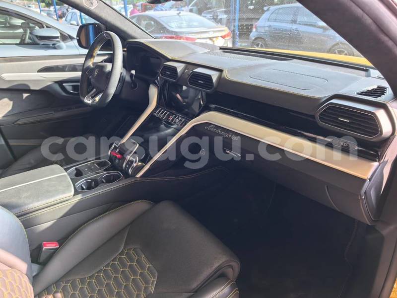 Big with watermark lamborghini urus sissili leo 11926