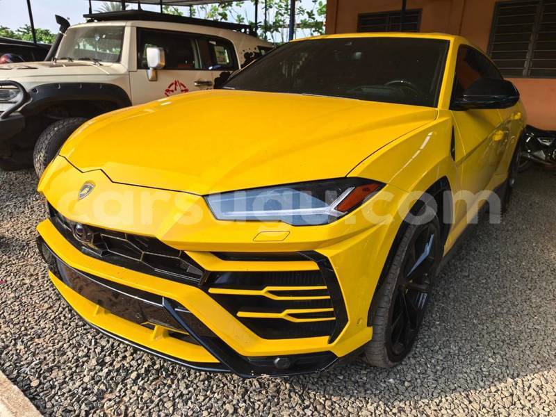Big with watermark lamborghini urus sissili leo 11926