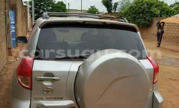 Acheter Occasion Voiture Toyota RAV4 Autre à Ouagadougou, Burkina-Faso Acheter Occasion Voiture Toyota RAV4 Autre à Ouagadougou, Burkina-Faso