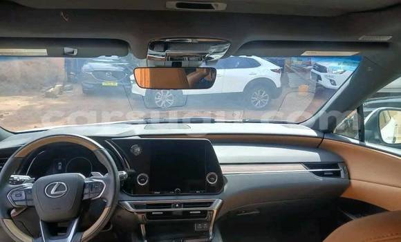 Acheter Occasion Voiture Lexus RX 350 Blanc à Ouagadougou, Burkina-Faso Acheter Occasion Voiture Lexus RX 350 Blanc à Ouagadougou, Burkina-Faso