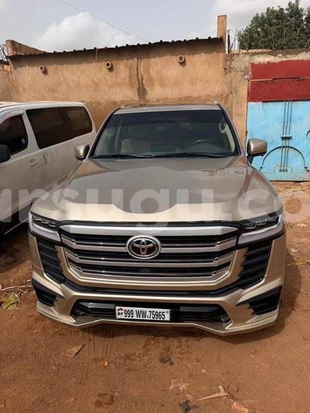 Big with watermark toyota land cruiser burkina faso ouagadougou 11964