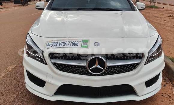 Acheter Occasion Voiture Mercedes-Benz CLA-klasse AMG Blanc à Ouagadougou, Burkina-Faso