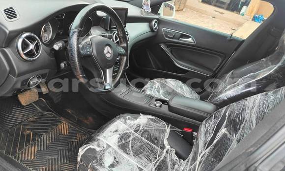 Acheter Occasion Voiture Mercedes-Benz CLA-klasse AMG Blanc à Ouagadougou, Burkina-Faso Acheter Occasion Voiture Mercedes-Benz CLA-klasse AMG Blanc à Ouagadougou, Burkina-Faso