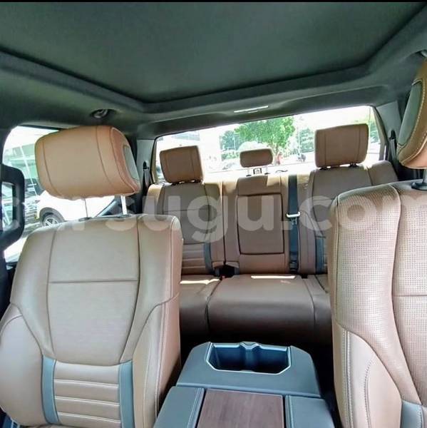 Big with watermark toyota tundra burkina faso ouagadougou 12000