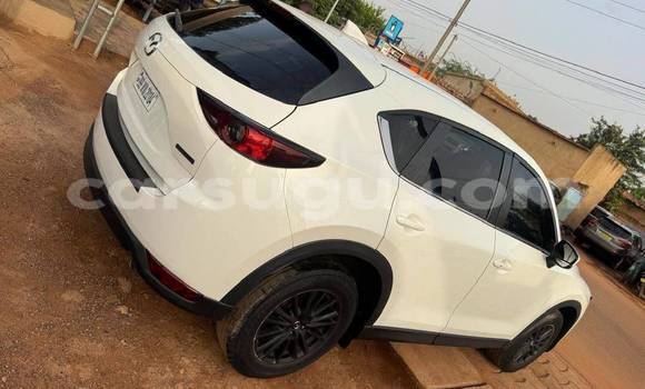Acheter Occasion Voiture Mazda CX-5 Blanc à Ouagadougou, Burkina-Faso Acheter Occasion Voiture Mazda CX-5 Blanc à Ouagadougou, Burkina-Faso