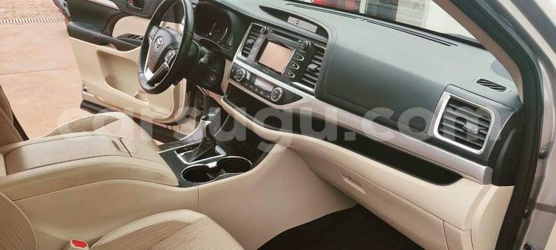 Big with watermark toyota highlander burkina faso ouagadougou 12017