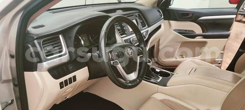 Big with watermark toyota highlander burkina faso ouagadougou 12017
