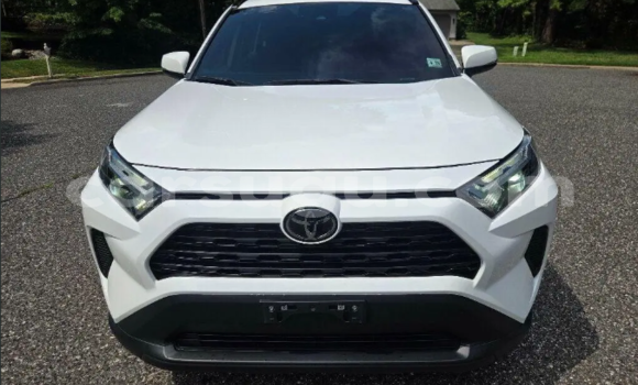 Acheter Occasion Voiture Toyota RAV4 Blanc à Banfora, Burkina-Faso
