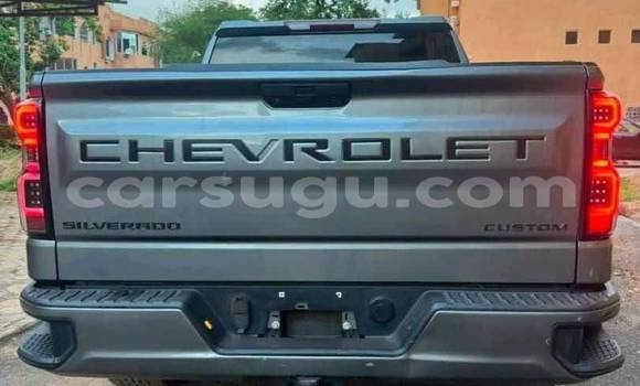 Acheter Occasion Voiture Chevrolet Silverado Gris à Ouagadougou, Burkina-Faso Acheter Occasion Voiture Chevrolet Silverado Gris à Ouagadougou, Burkina-Faso