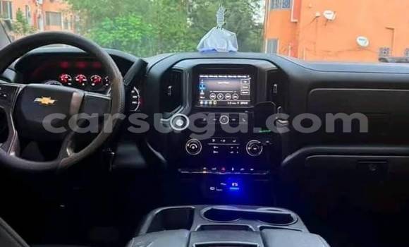 Acheter Occasion Voiture Chevrolet Silverado Gris à Ouagadougou, Burkina-Faso Acheter Occasion Voiture Chevrolet Silverado Gris à Ouagadougou, Burkina-Faso