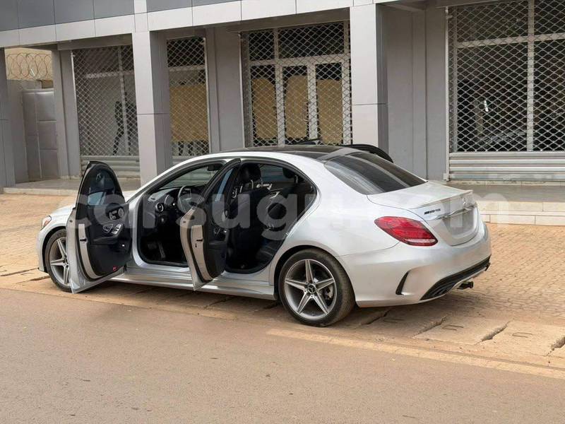 Big with watermark mercedes benz e200 burkina faso ouagadougou 12028