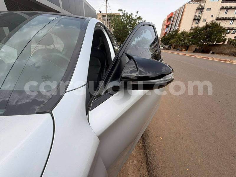 Big with watermark mercedes benz e200 burkina faso ouagadougou 12028
