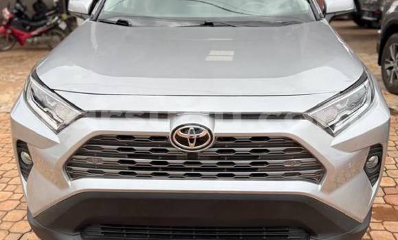 Acheter Occasion Voiture Toyota RAV4 Gris à Ouagadougou, Burkina-Faso