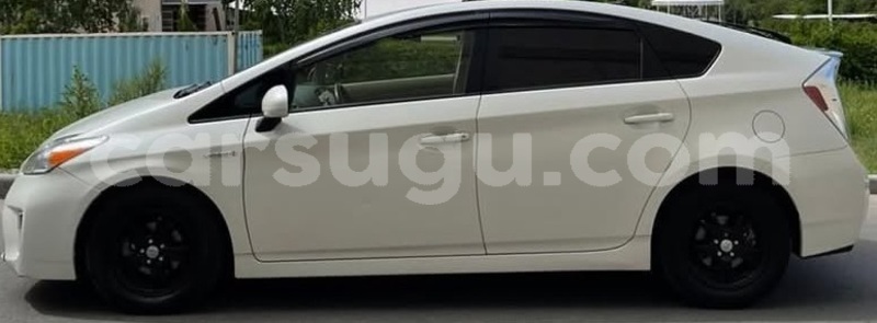 Big with watermark toyota prius burkina faso ouagadougou 12036