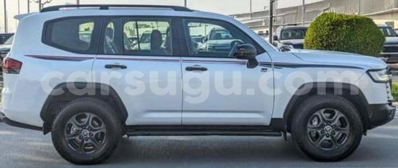 Big with watermark toyota land cruiser burkina faso ouagadougou 12040