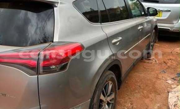 Acheter Occasion Voiture Toyota RAV4 Autre à Ouagadougou, Burkina-Faso Acheter Occasion Voiture Toyota RAV4 Autre à Ouagadougou, Burkina-Faso