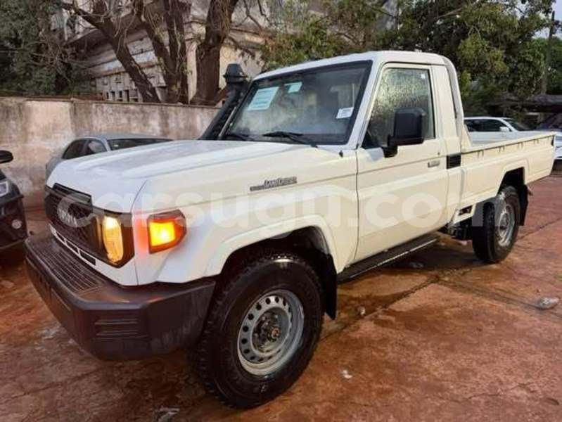 Big with watermark toyota land cruiser prado burkina faso ouagadougou 12070