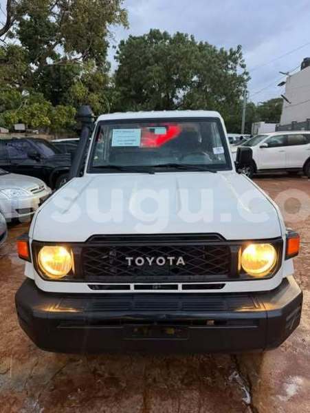 Big with watermark toyota land cruiser prado burkina faso ouagadougou 12070