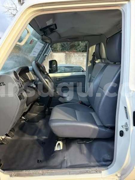 Big with watermark toyota land cruiser prado burkina faso ouagadougou 12070