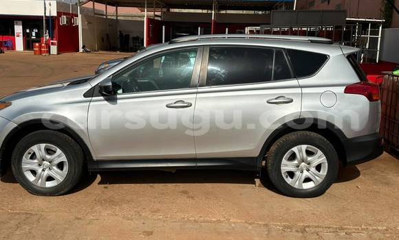 Acheter Occasion Voiture Toyota RAV4 Gris à Ouagadougou, Burkina-Faso Acheter Occasion Voiture Toyota RAV4 Gris à Ouagadougou, Burkina-Faso