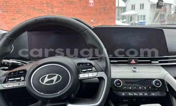 Sayi Na hannu Hyundai Elantra Black Mota in Ouagadougou a Burkina Faso Sayi Na hannu Hyundai Elantra Black Mota in Ouagadougou a Burkina Faso