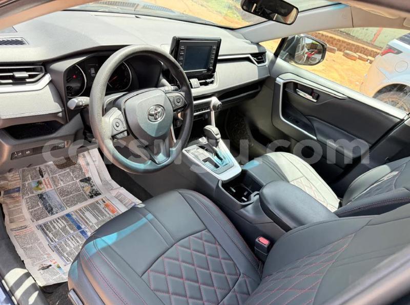 Big with watermark toyota rav4 burkina faso ouagadougou 12097