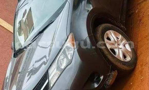 Acheter Occasion Voiture Toyota RAV4 Gris à Ouagadougou, Burkina-Faso Acheter Occasion Voiture Toyota RAV4 Gris à Ouagadougou, Burkina-Faso