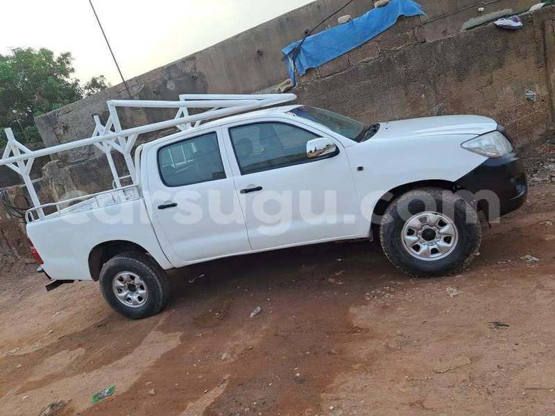 Big with watermark toyota hilux burkina faso ouagadougou 12103