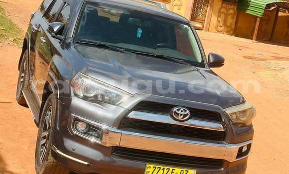 Acheter Occasion Voiture Toyota 4Runner Gris à Ouagadougou, Burkina-Faso
