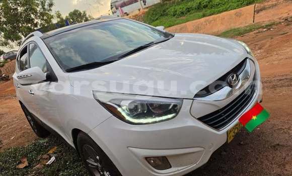Acheter Occasion Voiture Hyundai Tucson Blanc à Ouagadougou, Burkina-Faso