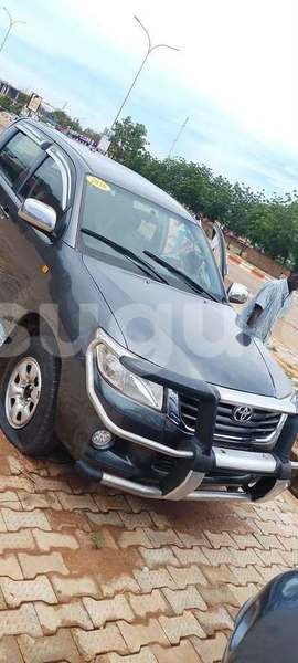 Big with watermark toyota hilux burkina faso ouagadougou 12120