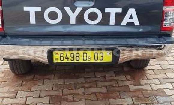 Acheter Occasion Voiture Toyota Hilux Gris à Ouagadougou, Burkina-Faso Acheter Occasion Voiture Toyota Hilux Gris à Ouagadougou, Burkina-Faso