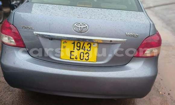 Acheter Occasion Voiture Toyota Yaris Gris à Ouagadougou, Burkina-Faso Acheter Occasion Voiture Toyota Yaris Gris à Ouagadougou, Burkina-Faso