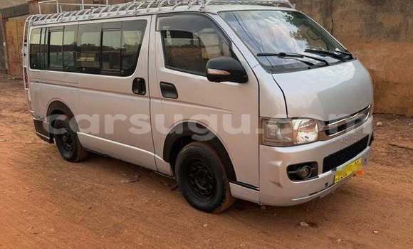 Acheter Occasion Voiture Toyota Hiace Gris à Ouagadougou, Burkina-Faso Acheter Occasion Voiture Toyota Hiace Gris à Ouagadougou, Burkina-Faso