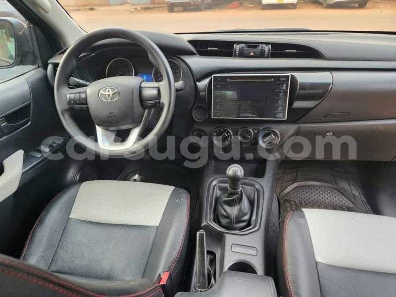 Big with watermark toyota hilux burkina faso ouagadougou 12143
