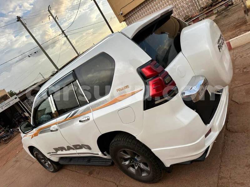 Big with watermark toyota prado burkina faso ouagadougou 12150