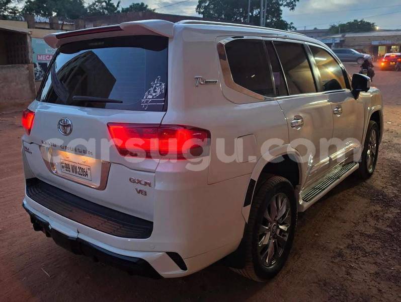 Big with watermark toyota land cruiser burkina faso ouagadougou 12157
