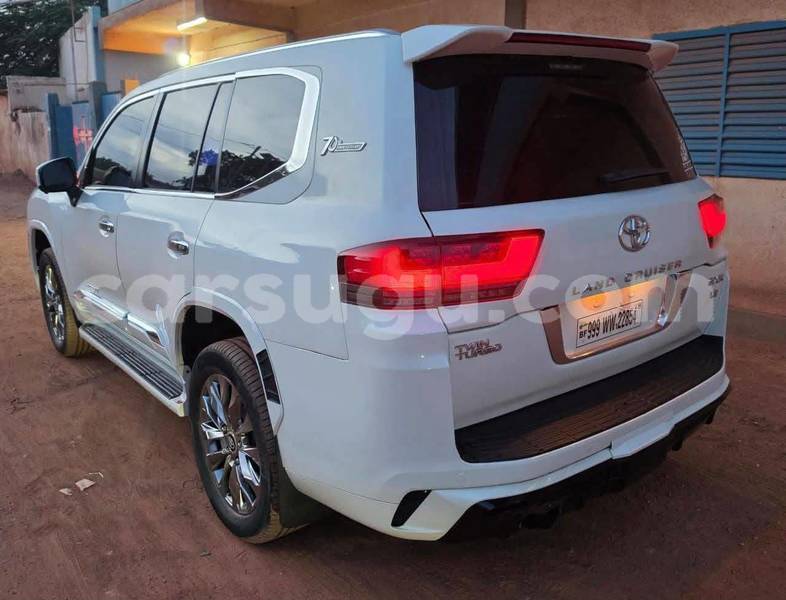 Big with watermark toyota land cruiser burkina faso ouagadougou 12157