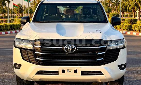 Acheter Occasion Voiture Toyota Land Cruiser Blanc à Ouagadougou, Burkina-Faso