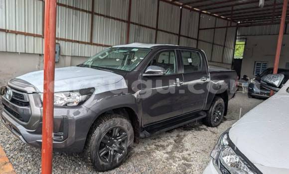 Acheter Occasion Voiture Toyota Hilux Gris à Ouagadougou, Burkina-Faso