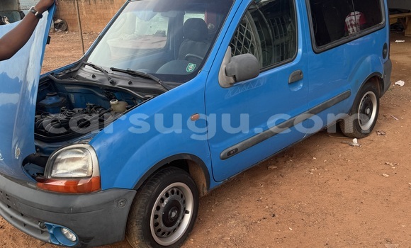 Acheter Import Voiture Renault Kangoo Bleu à Ouagadougou, Burkina-Faso Acheter Import Voiture Renault Kangoo Bleu à Ouagadougou, Burkina-Faso